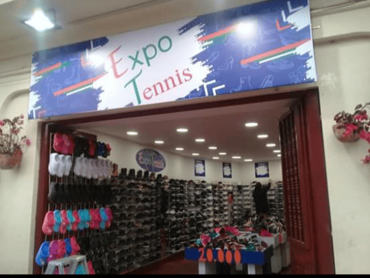 bastidor con lona traslúcida para iluminación backlight